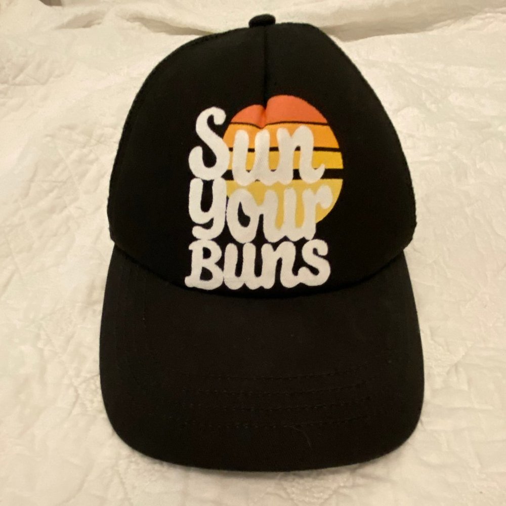 "Sun your buns" Hat